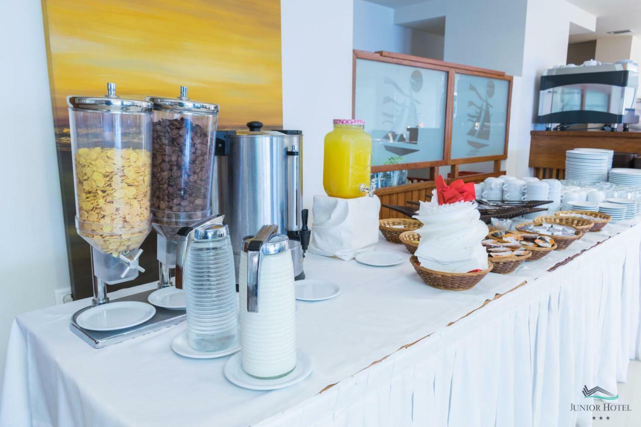 Junior Hotel ไอเรีย ภายนอก รูปภาพ